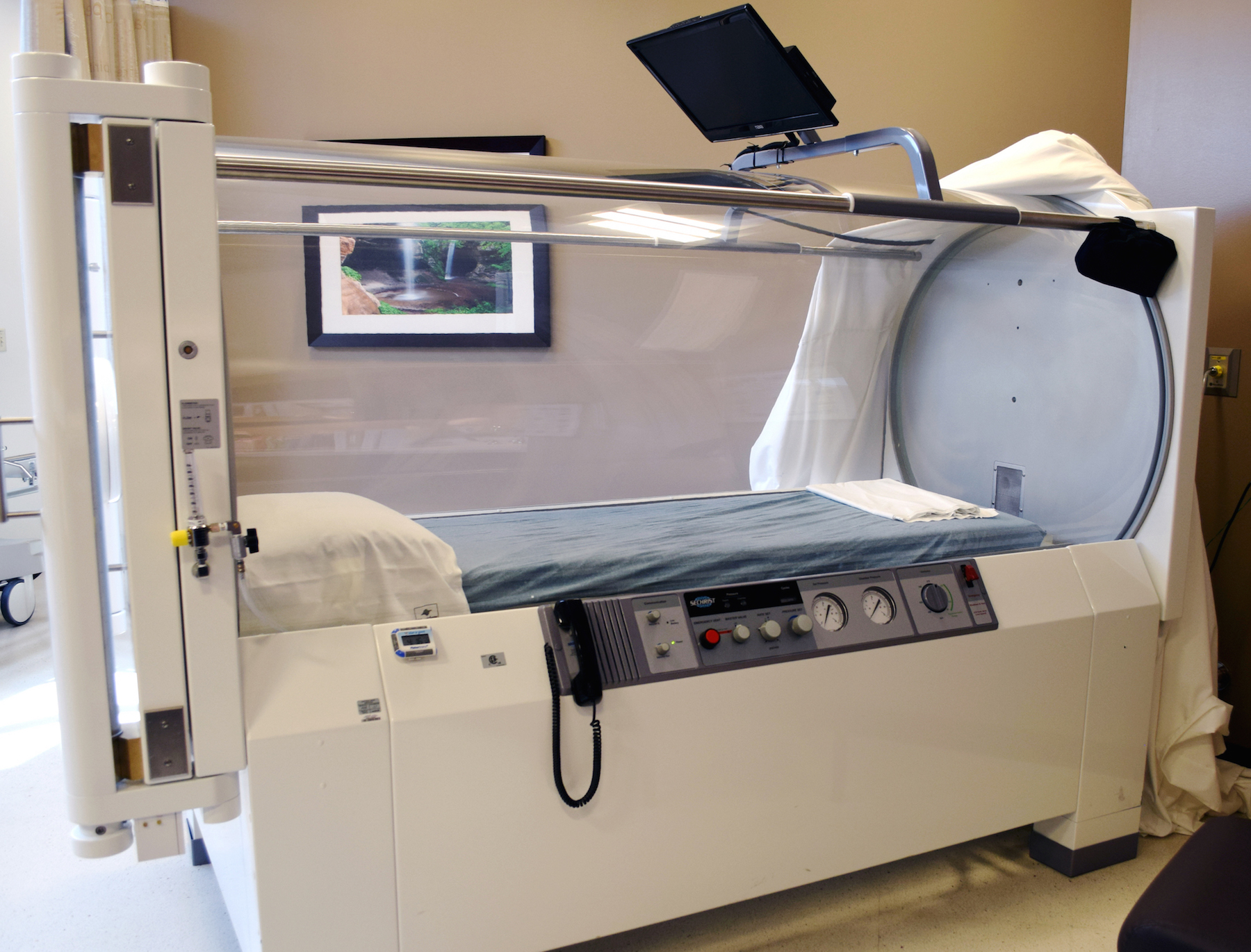 Hyperbaric oxygen therapy A breath of fresh air